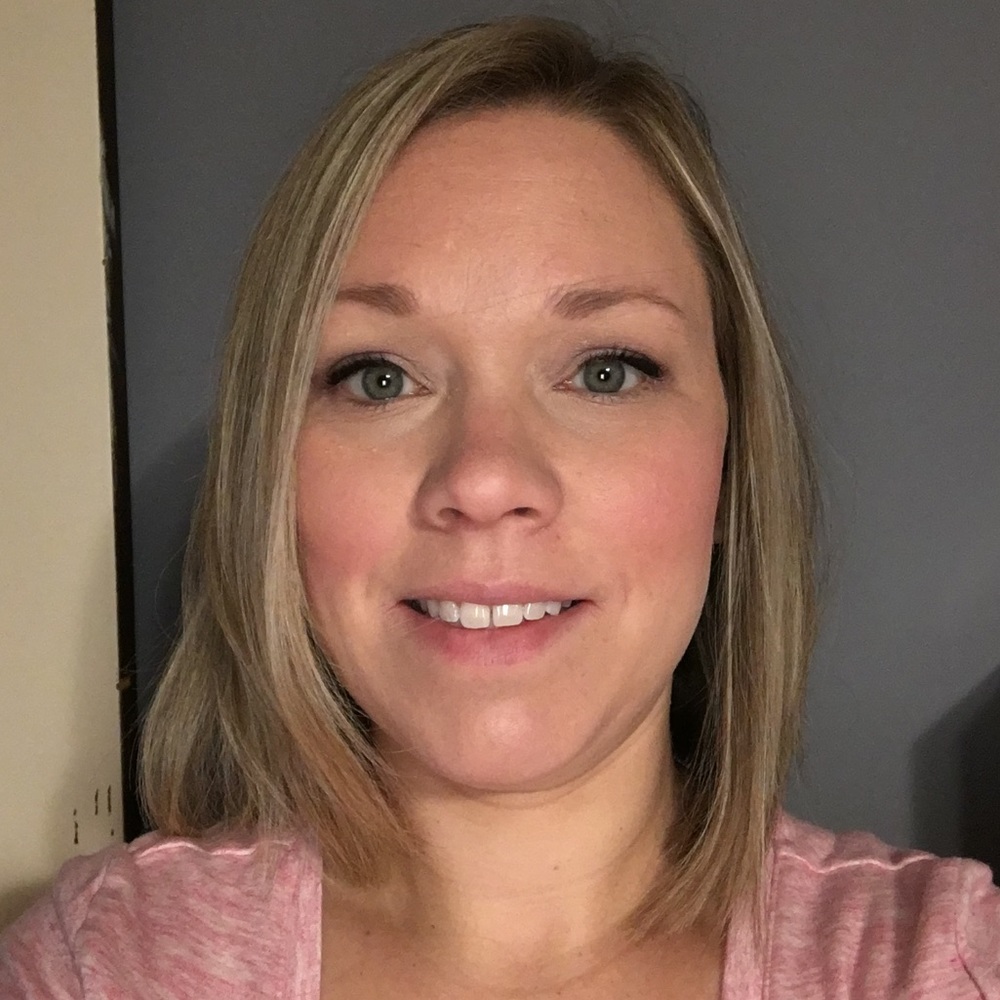 Meet your Posher, Alexis